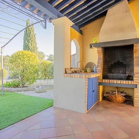 Paulesa Villa